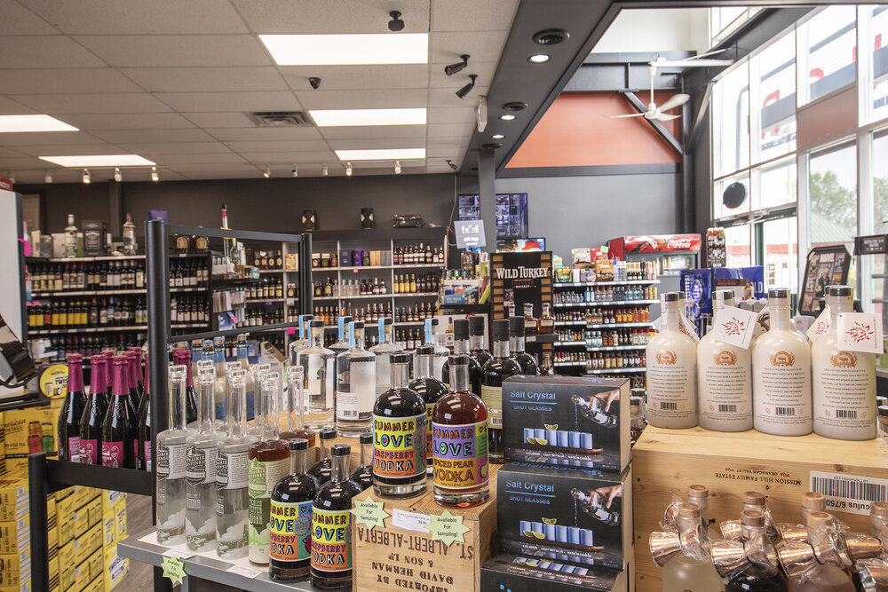 Retail — Crossroads Liquor