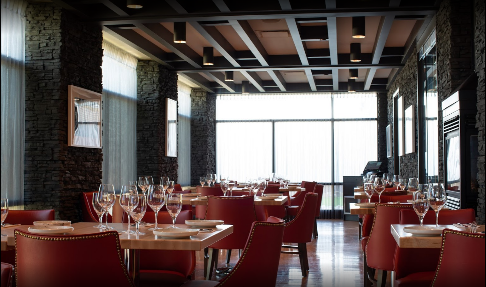 Fine Dining — Restaurant Interior
